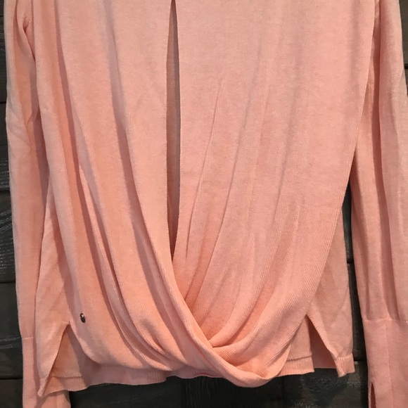 NWOT Lululemon open back sweater - Picture 5 of 5